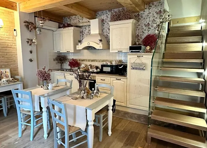 Konukevi Aura Marina